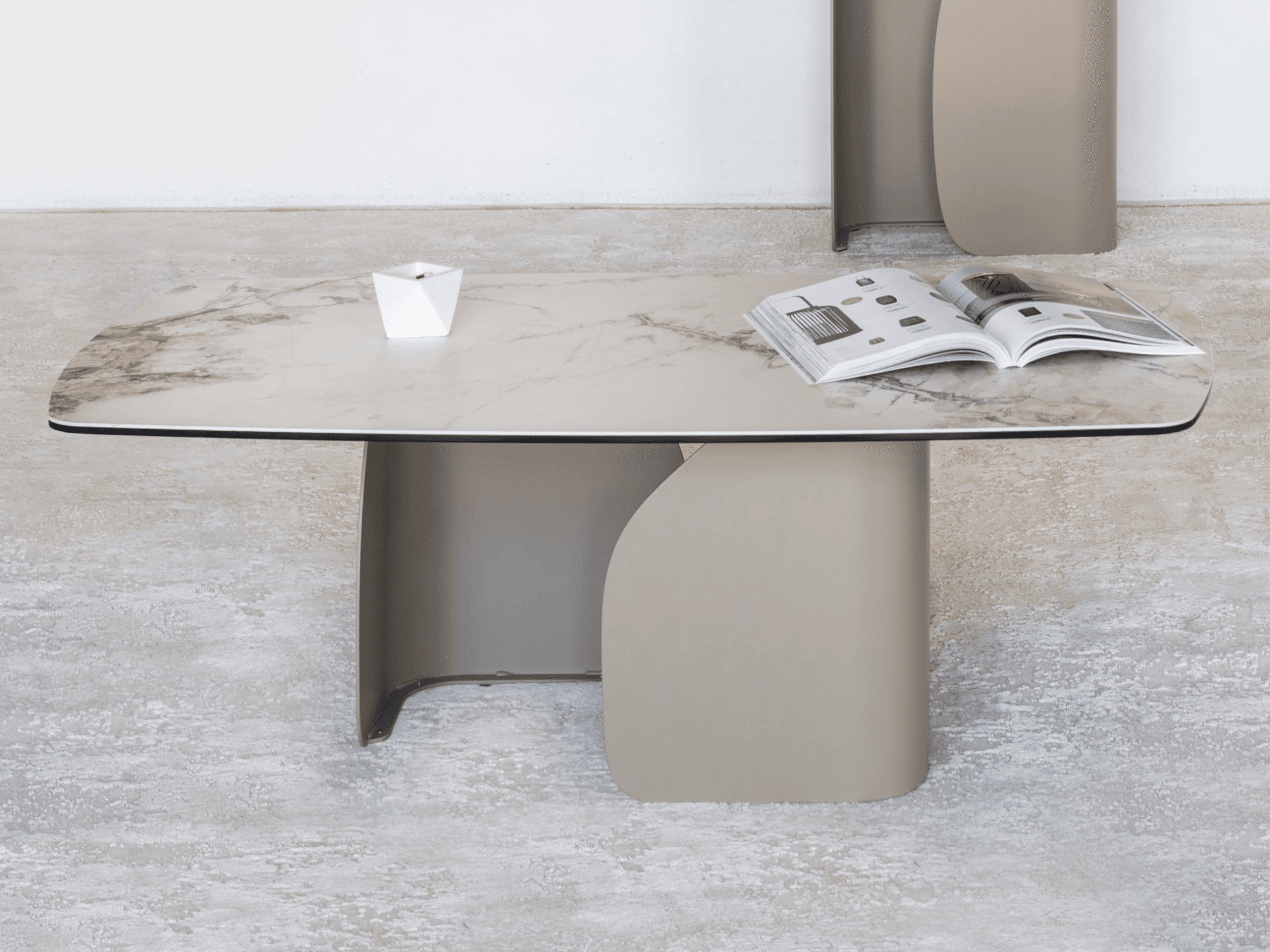 Журнальний стіл "Крістіано" аврора голд + бежевий